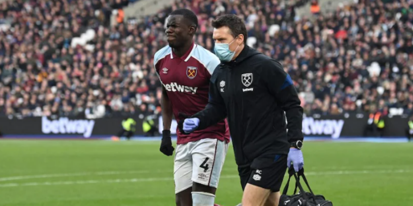 Premier League Footballer Kurt Zouma Apologises For Kicking Cat In Shocking Online Video