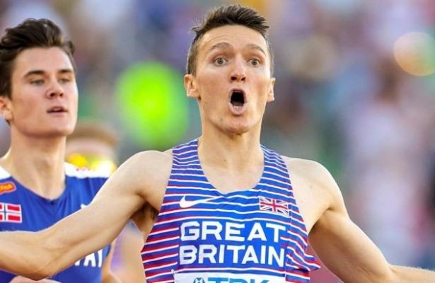 Jake Wightman winning mens 1500m in World Athletic Championships 2022 beating Jakob Ingebrigtsen
