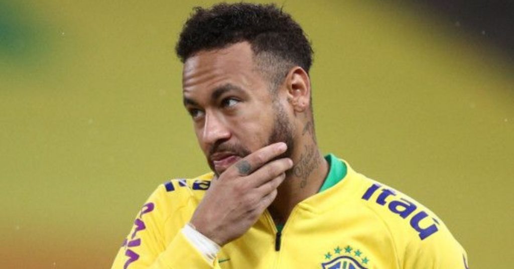 Brazil Fan leaves Everything